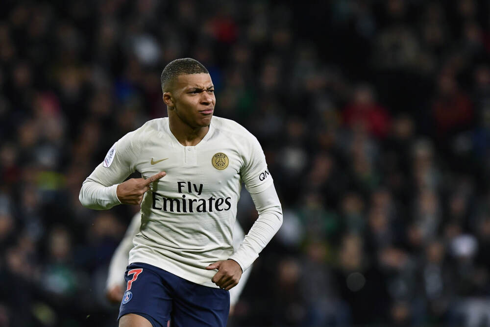 和讯投顾高璐明：外围利空，今天会是低开高走的一天吗？